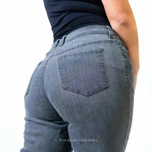 Charter Club Classic Straight Petite Jeans - Picture 6 of 7